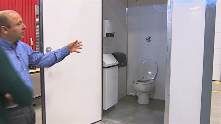 Une Entreprise De Saint-Romain Révolutionne Les Toilettes tout Toilettes Chimiques