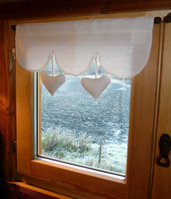 Valance "Feston Coeurs" 45 X 17 Cm dedans Rideaux Style Montagnard Valance "Feston Coeurs" 45 X 17 Cm dedans Rideaux Style Montagnard