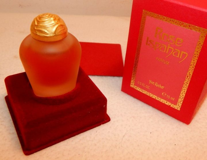 Vintage Rose Ispahan Yves Rocher 0.5 Oz Perfume Bottle W destiné Ispahan Eau De Toilette Vintage Rose Ispahan Yves Rocher 0.5 Oz Perfume Bottle W destiné Ispahan Eau De Toilette