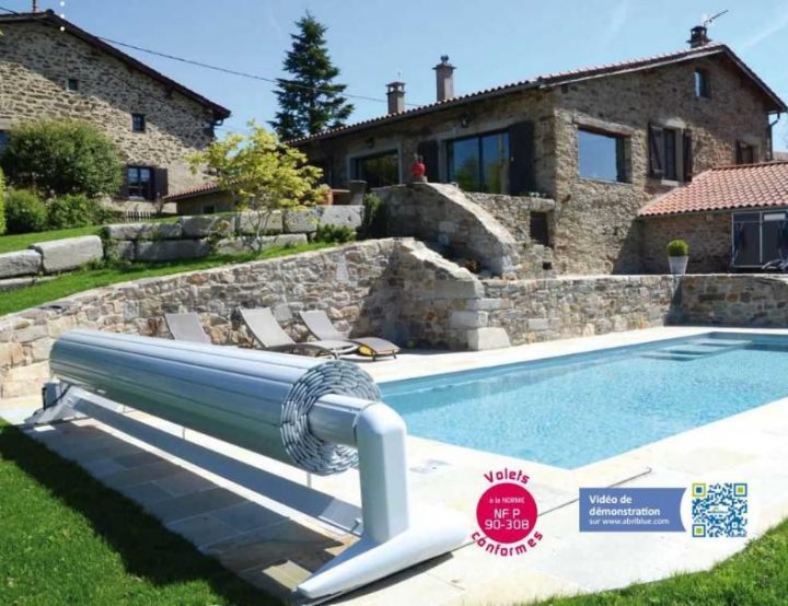 Volet Automatique Piscine Système Surf 2 – Abriblue avec Rideau De Piscine Immergé