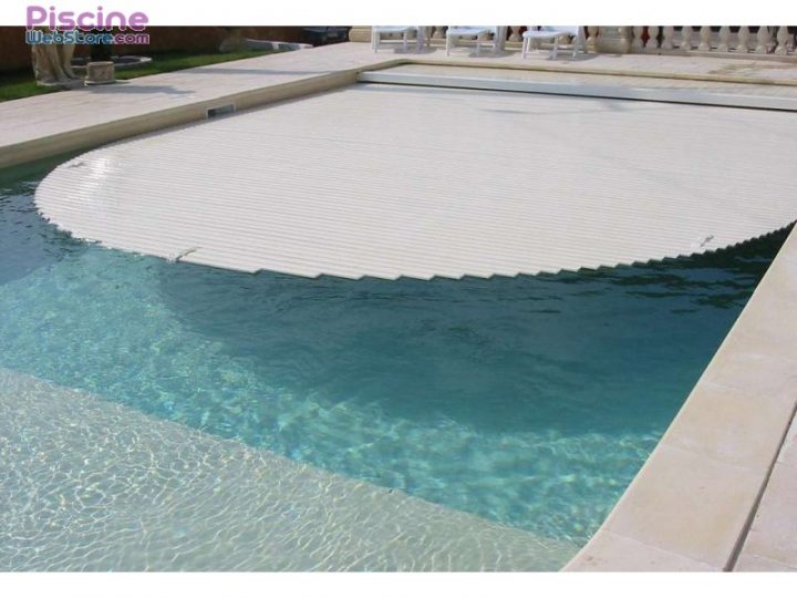 Volet De Piscine Automatique Immergé dedans Rideau Piscine Immergé