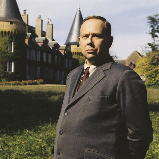 résumé le mystère de la chambre jaune