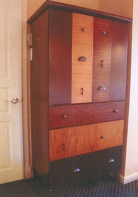 Armoire Pour Linge -Ou- Meuble Pour Télévision | Commodes avec Meuble De Bureau Guimond Armoire Pour Linge -Ou- Meuble Pour Télévision | Commodes avec Meuble De Bureau Guimond