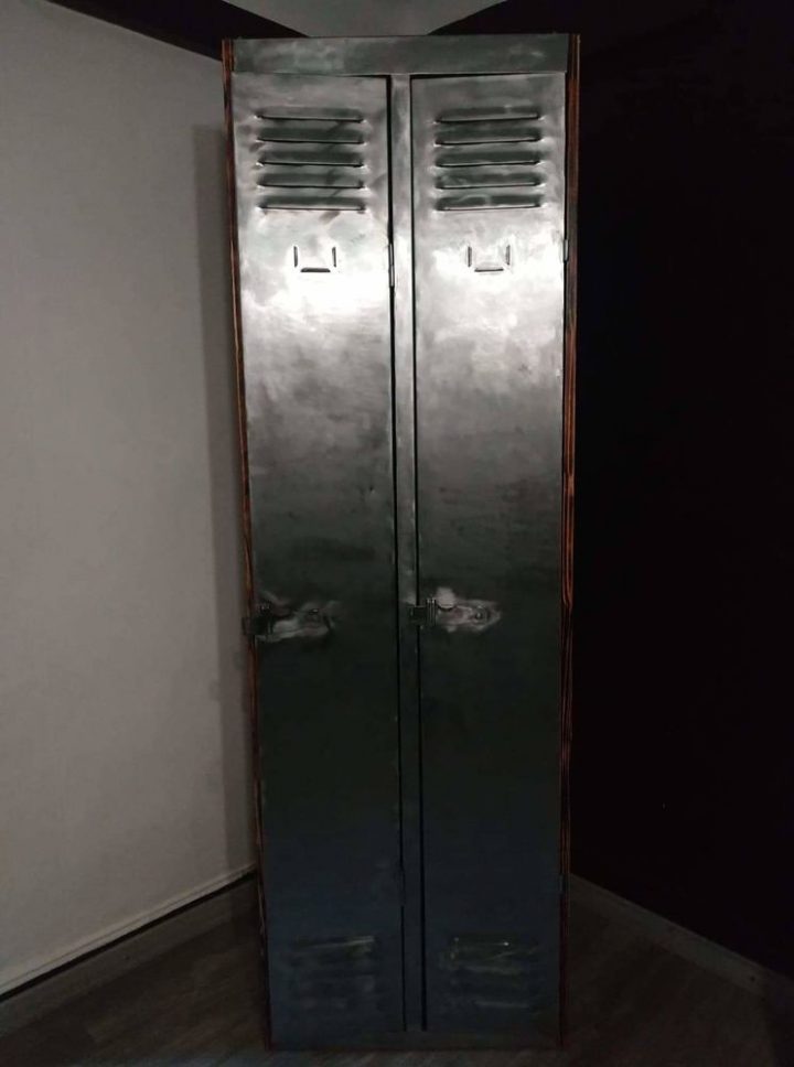 Armoires En Pin Occasion , Annonces Achat Et Vente De à Armoire Métallique Occasion Suisse Armoires En Pin Occasion , Annonces Achat Et Vente De à Armoire Métallique Occasion Suisse