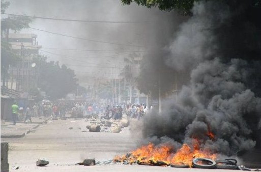 Autoblog De Lecanardduzonard.toile-Libre encequiconcerne Meuble D&#039;Ordinateur Canadian Tire