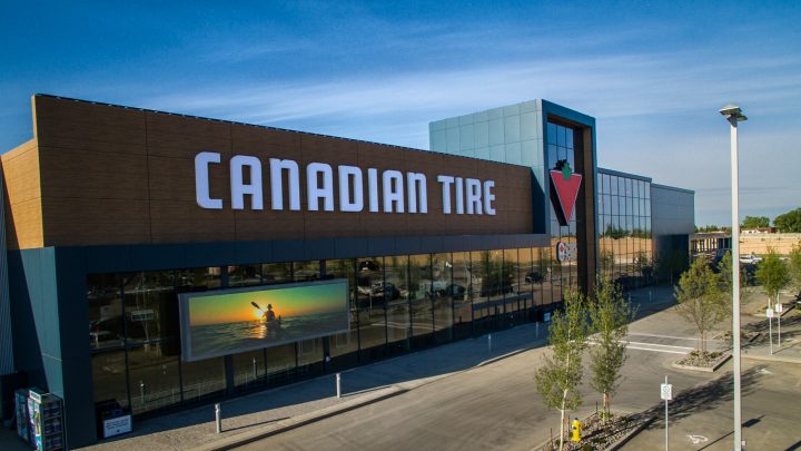 Biggest Canadian Tire Store Features More Than 100 Digital intérieur Canadian Tire Douche Telephone