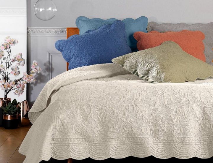 Boutis Villa Toscane – Linvosges tout Dessus De Lit Boutis Eurodif Boutis Villa Toscane – Linvosges tout Dessus De Lit Boutis Eurodif