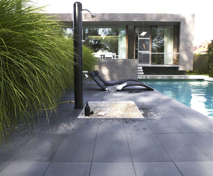 Carrelage Exterieur Piscine Castorama Carrelage Id Es De serapportantà Peinture Margelle Piscine Castorama