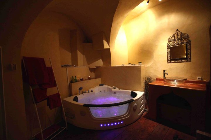Chambre Avec Jacuzzi Privatif Belgique Le Loft Baiser Du intérieur Chambre Jacuzzi Privatif Rhone Alpes