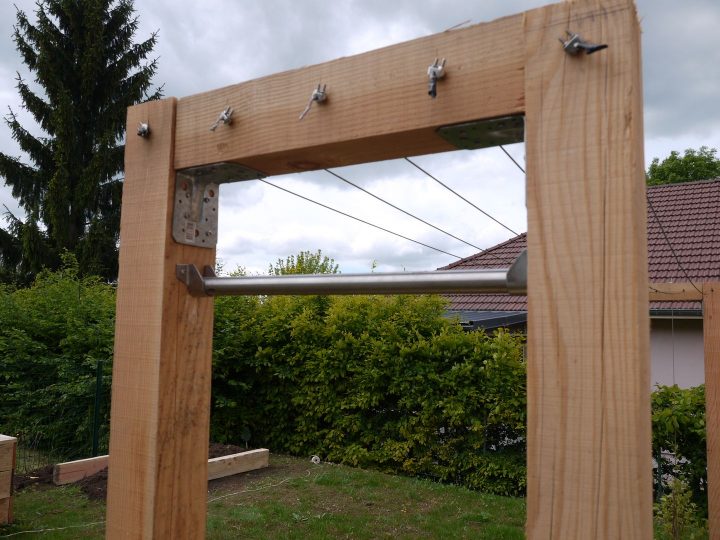 Cornouiller Rouge | Notre Maison Ossature Bois destiné Poteau Étendoir Linge Brico Dépôt