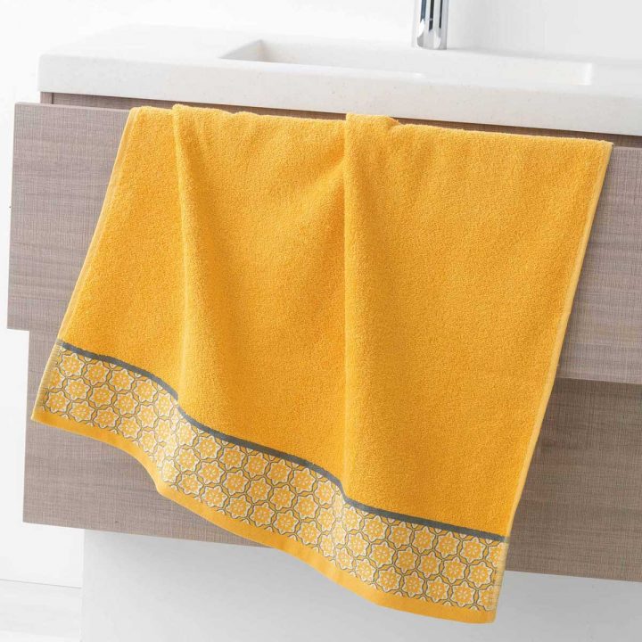 Drap De Douche En Eponge Unie Avec Liteau Jacquard serapportantà Eponge Douche Drap De Douche En Eponge Unie Avec Liteau Jacquard serapportantà Eponge Douche