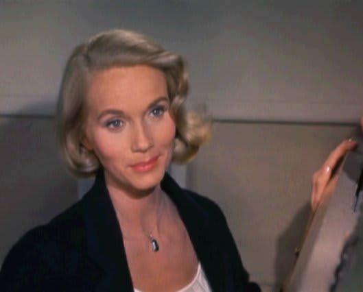 『北北西に進路を取れ』でのエヴァ・マリー・セイント – ライプツィヒの夏(別題:怠け者の美学) à Marie-Ève Morency Wikipédia