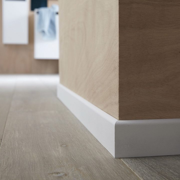 Plinthe Médium (Mdf) Droite Hydrofuge, 10 X 70 Mm, L.2 M destiné Champlat Pvc Castorama Plinthe Médium (Mdf) Droite Hydrofuge, 10 X 70 Mm, L.2 M destiné Champlat Pvc Castorama