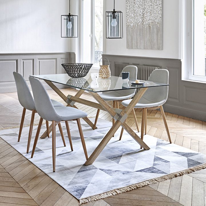 Quel Tapis Sous Une Table De Salle À Manger ? – Blog But à Salle À Manger Moderne 2019