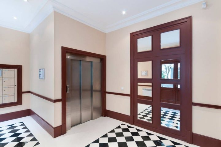 Regardez Ce Logement Incroyable Sur Airbnb : Luxe 100-Sqm pour Airbnb Jacuzzi Ile De France