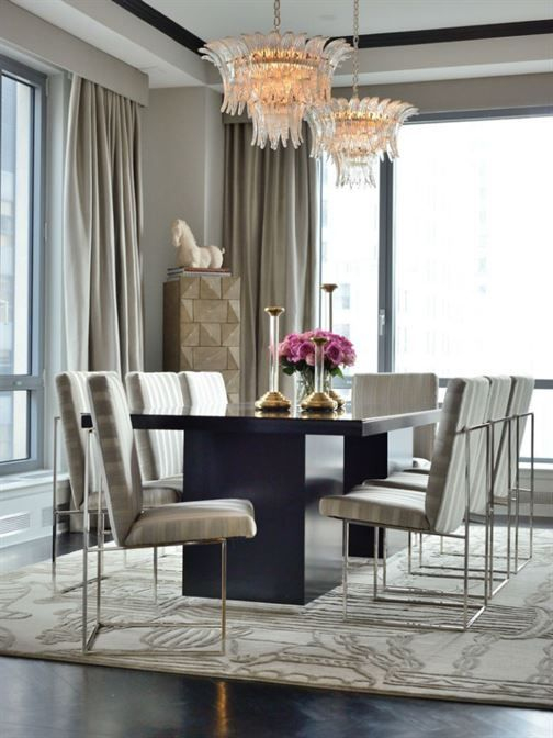 Romance Du Vieux Monde Et Intérieurs Urbains Cool De Ryan serapportantà Salle À Manger But Romance