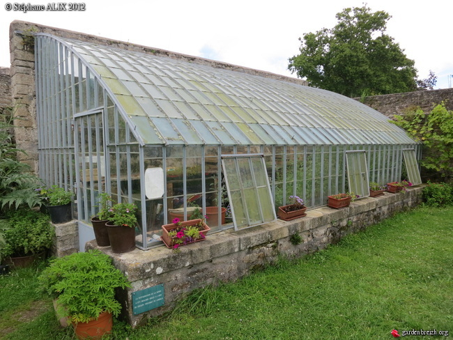 Serre Ancienne Du Manoir De Kerazan – Manoir De Kerazan 29 concernant Ancienne Serre De Jardin Occasion Serre Ancienne Du Manoir De Kerazan – Manoir De Kerazan 29 concernant Ancienne Serre De Jardin Occasion