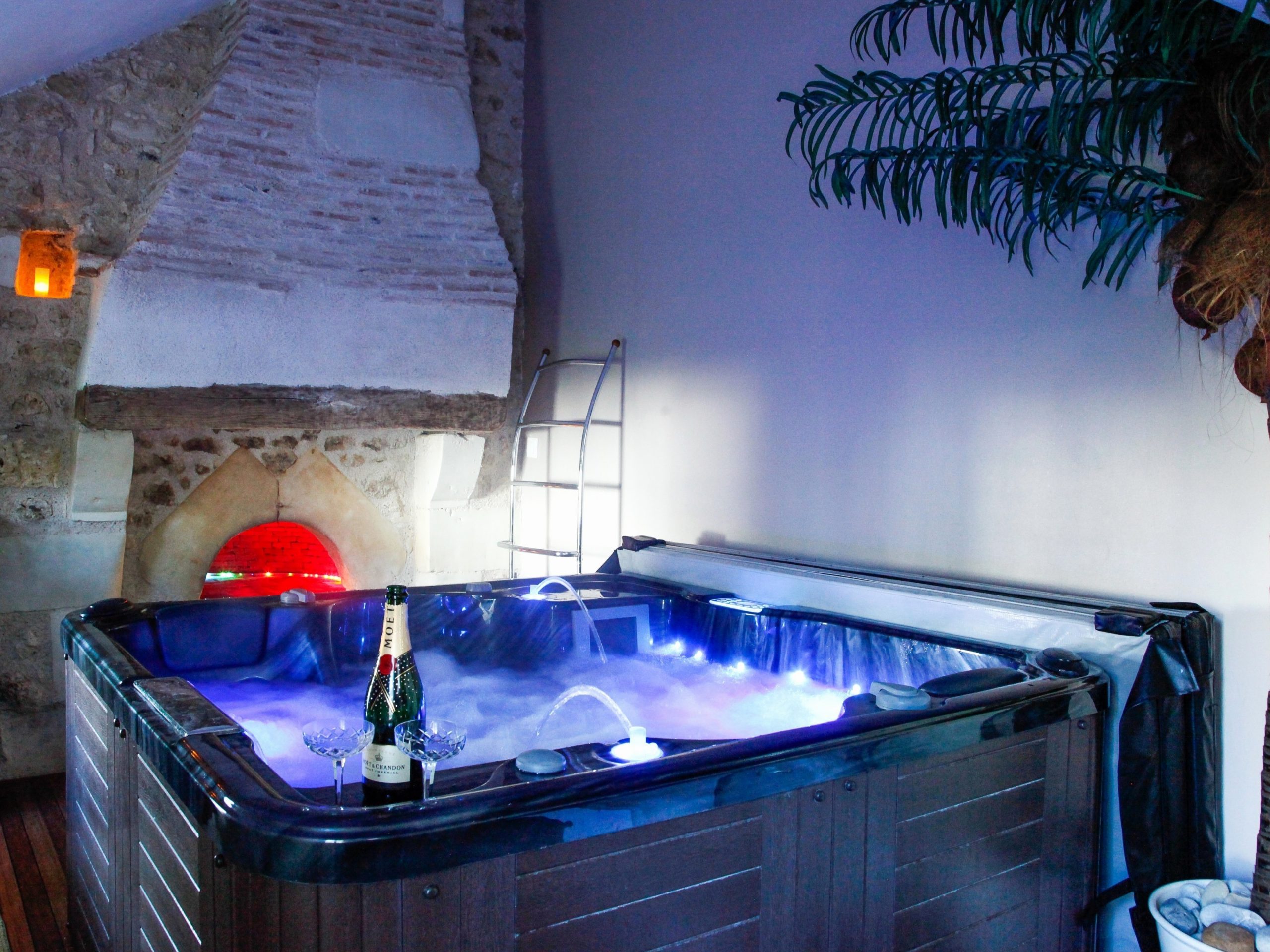 Spa Jacuzzi Privatif Lyon Impressionnant Chambre Avec à