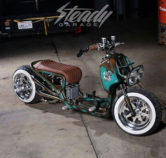 Steady Garage Built Honda Ruckus | Honda Ruckus, Custom dedans Mini Garage Moto