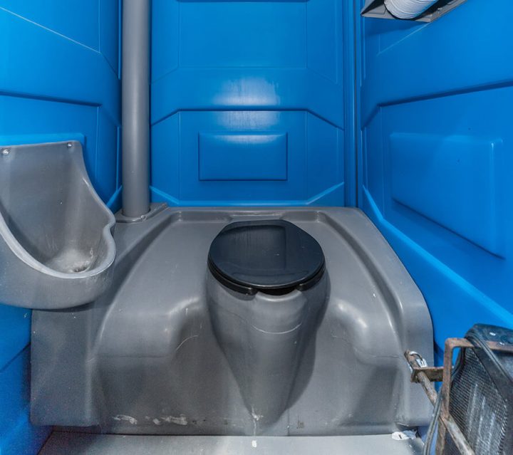 Toilette Avec Housse Isolante Et Chauffage | Toilette Pour intérieur Toilette Avec Lavabo Intégré Quebec