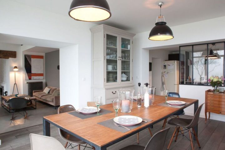 Une Ferme Rénovée En Haute Savoie | Sallon Salle A Manger dedans Cuisine Salon Salle À Manger 30M2