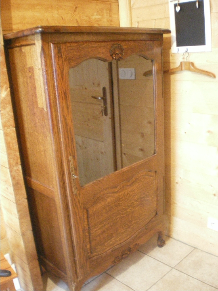 Vaisselier Le Bon Coin serapportantà Le Bon Coin Buffet