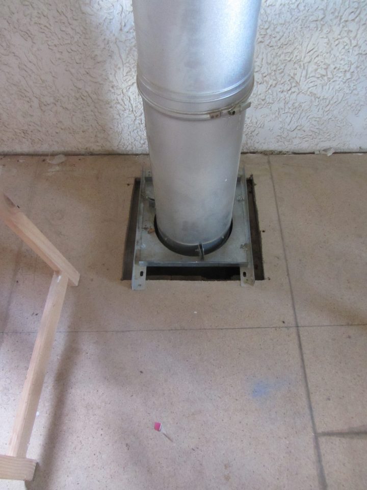 Aménager Conduit De Fumées Sortie Poele – Communauté Leroy pour Tube Inox Cheminée Leroy Merlin