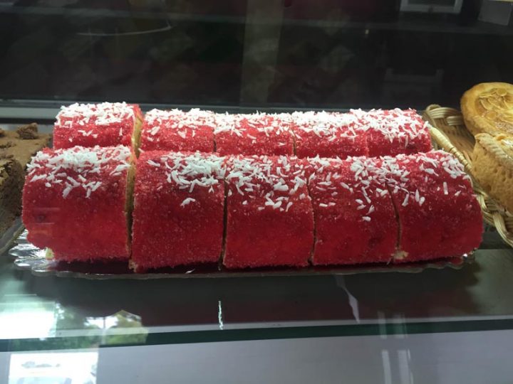 Boulangerie Coconut'S Saint André Réunion 974 à Gateau Chemin De Fer