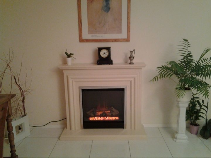 Cheminée Électrique À Effet De Flammes | Decoration avec Fausse Cheminée Murale