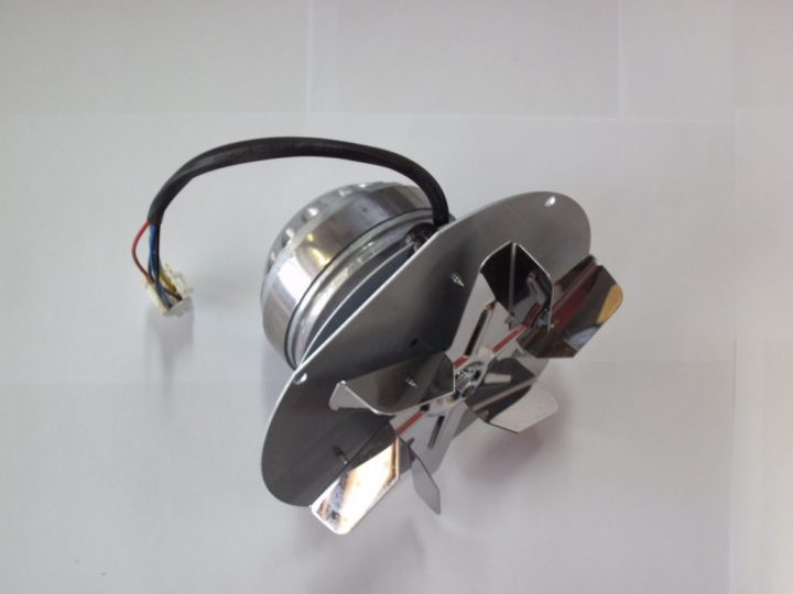 Extracteur Des Fumées Pour Poêles À Granulés Cmg dedans Extracteur De Fumée Pour Cheminée