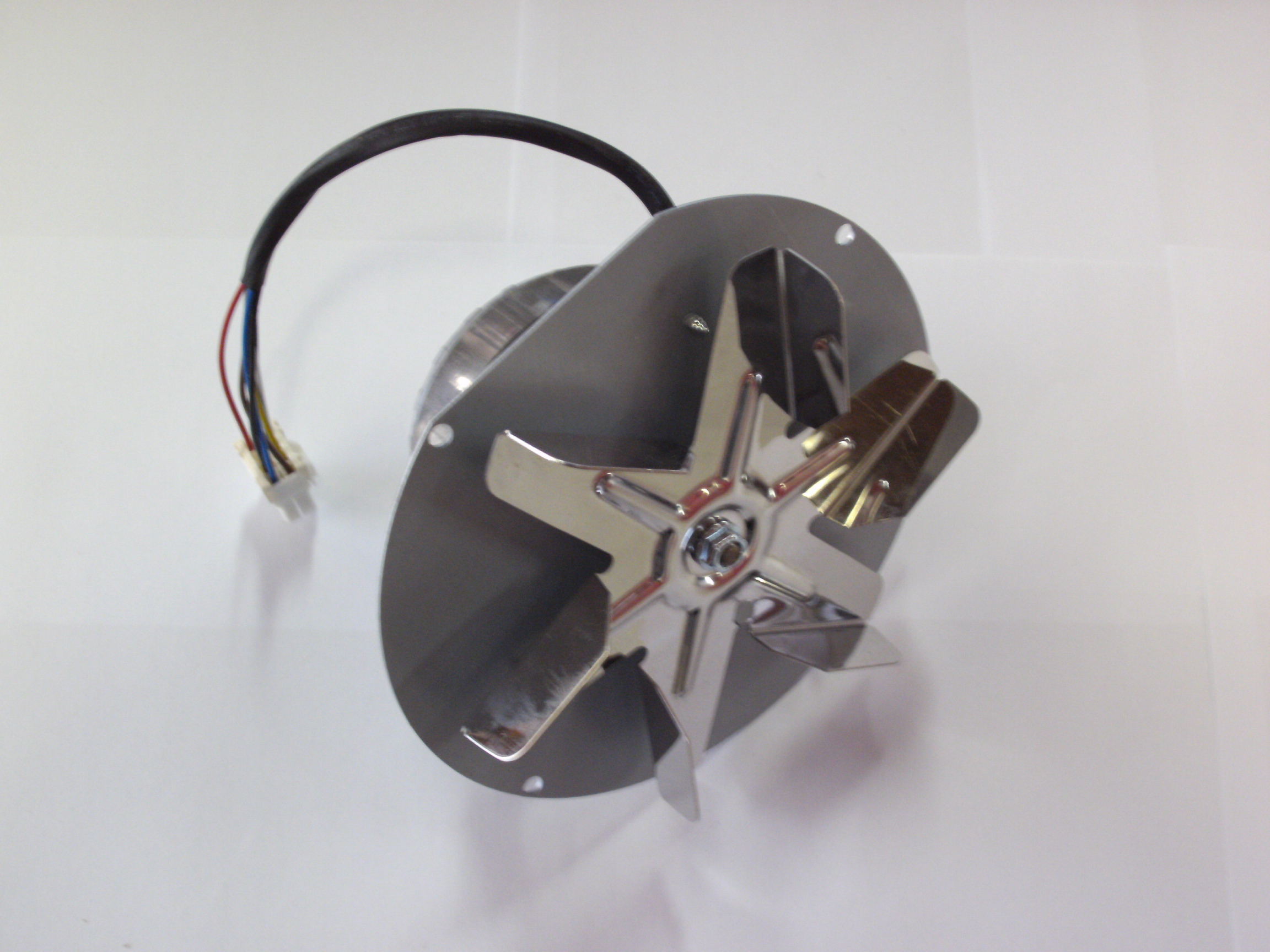 Extracteur Des Fumées Pour Poêles À Granulés Cmg dedans Extracteur De Fumée Pour Cheminée Extracteur Des Fumées Pour Poêles À Granulés Cmg dedans Extracteur De Fumée Pour Cheminée