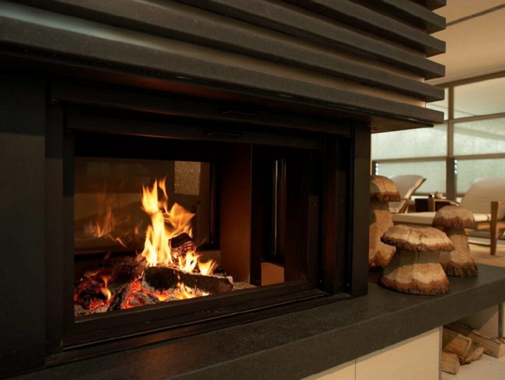 Installer Une Cheminée | Archionline tout Prix D Une Cheminée