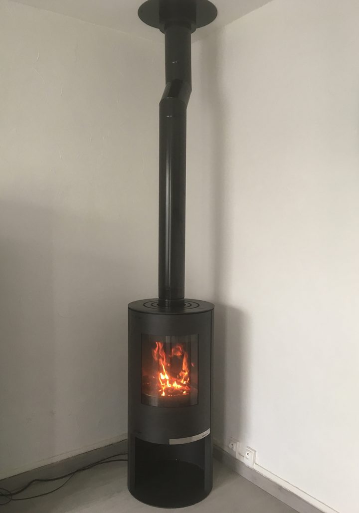 Invicta Shop 13 – Marseille – Mf Cheminée – Invicta destiné Insert Cheminée Invicta