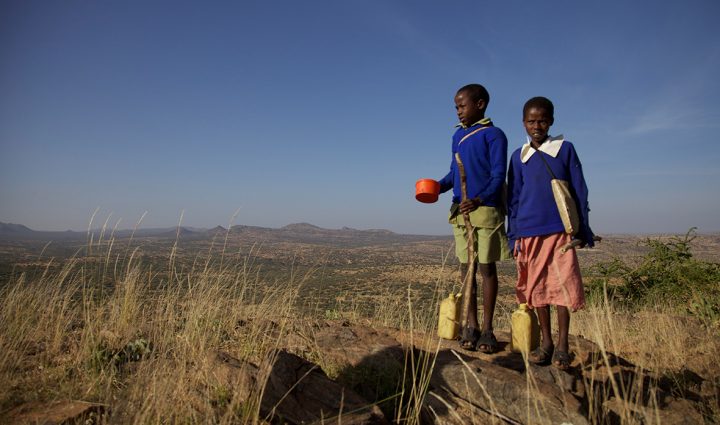 Jackson, Kenya. | Sur Le Chemin De L'École à Sur Les Chemins De L École