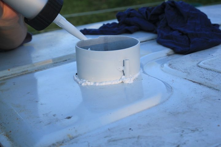 Joint-Sikaflex-Cheminee – Fourgon Et Van Aménagé pour Joint De Cheminée