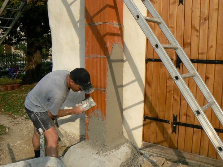 Le Conduit De Cheminée De L'Atelier. à Monter Un Conduit De Cheminée En Boisseaux