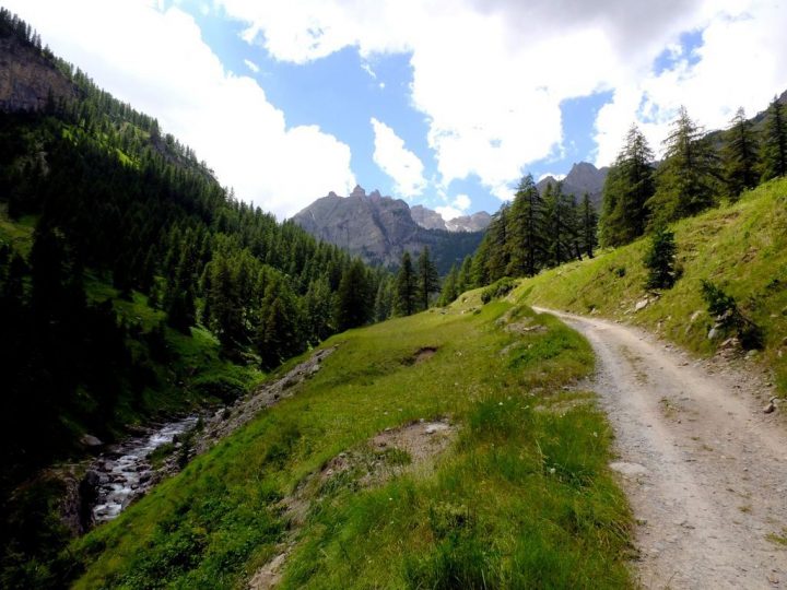Sur Les Petits Chemins Des Alpes Du Sud En Juillet 2020 pour Les Chemins Du Sud