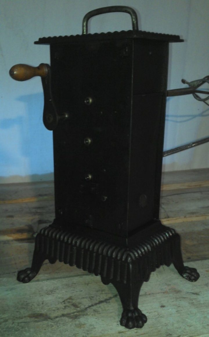 Tourne Broche De Cheminée Pattes De Lion Broche Parapluie tout Tournebroche De Cheminée