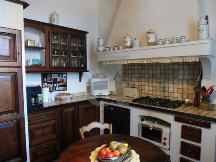 Vente Maison (Terrasse, Cave, Bureau, Cheminée) Vaison La destiné Cheminée La Romaine