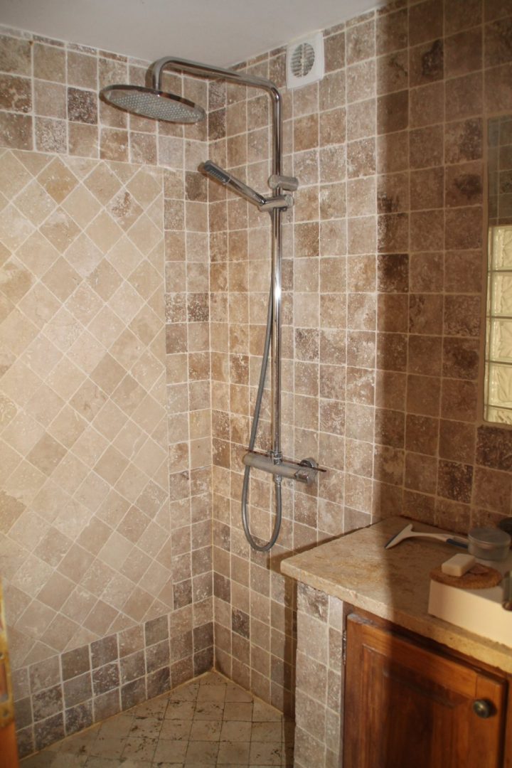 Vente Proche Vaison La Romaine / Maison De Village pour Cheminée La Romaine