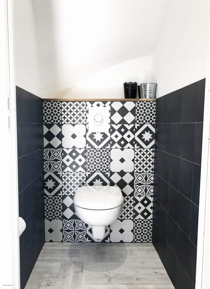 20 Idées Pour Le Revêtement Mural De Ses Toilettes | Idée serapportantà Carrelage Wc Tendance 2020