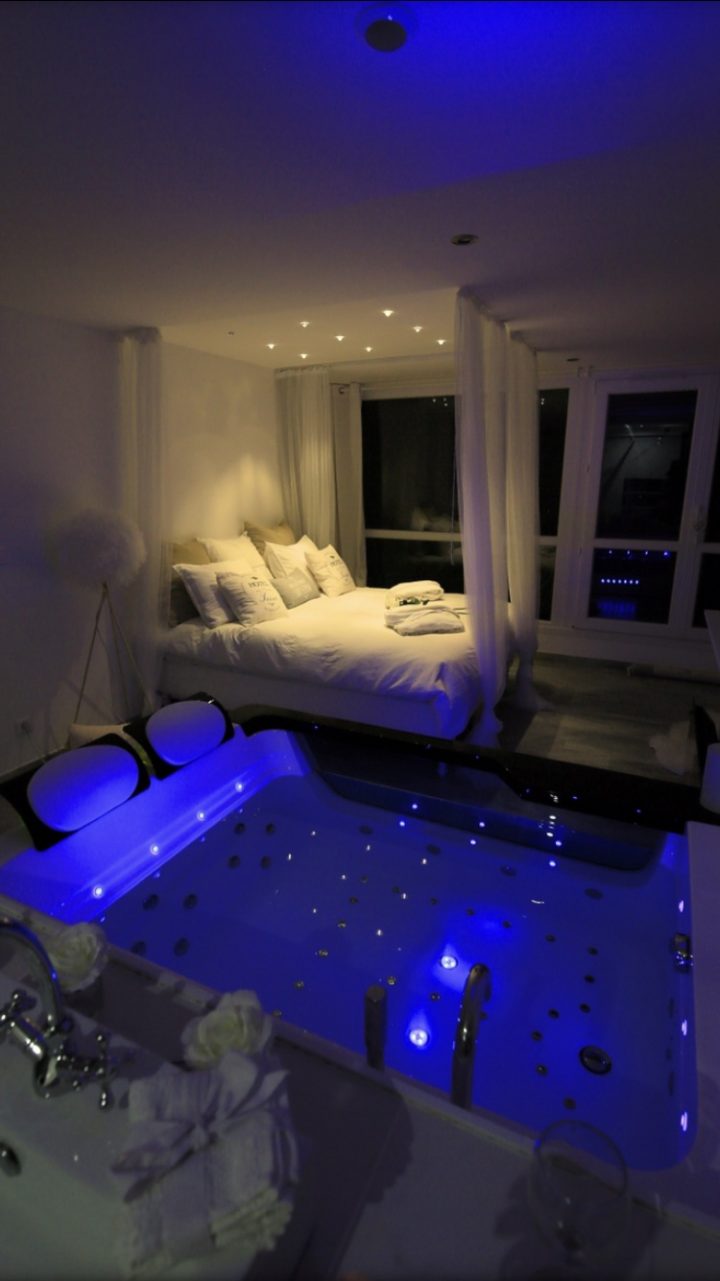 Appartement Spa & Terrasse – Apartments For Rent In Talant intérieur Airbnb Lyon Jacuzzi Appartement Spa & Terrasse – Apartments For Rent In Talant intérieur Airbnb Lyon Jacuzzi