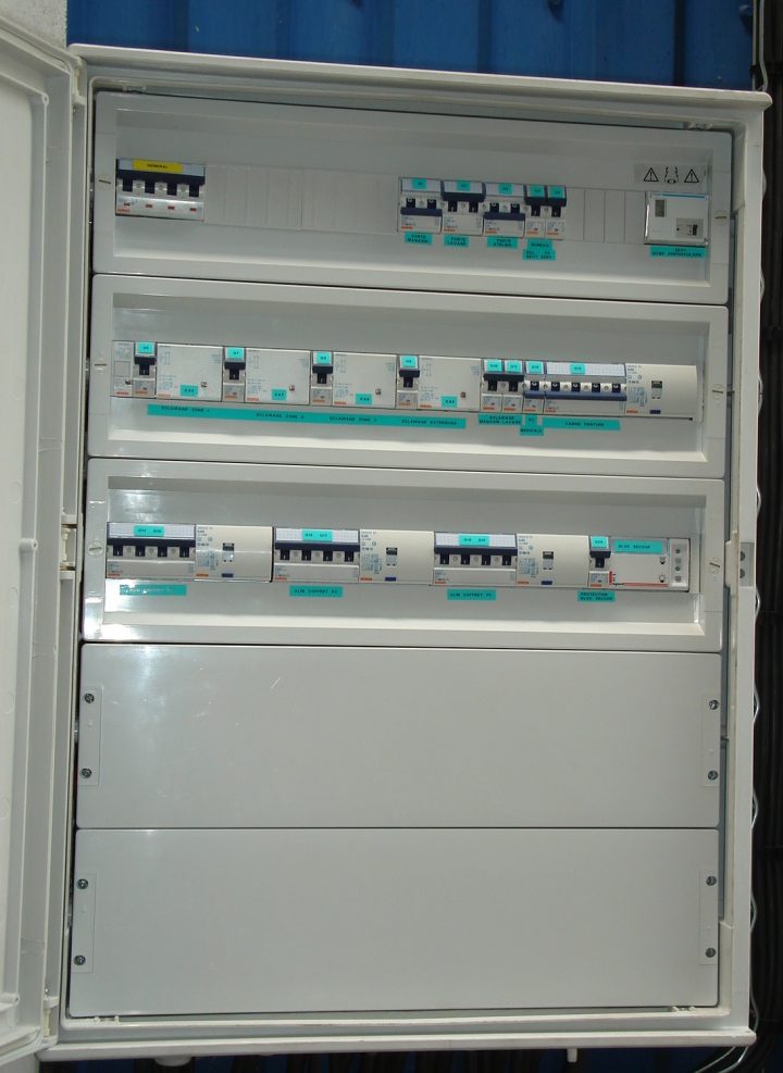 Armoire Electrique D Occasion | Bright Shadow Online à Armoire Électrique Industrielle Occasion Armoire Electrique D Occasion | Bright Shadow Online à Armoire Électrique Industrielle Occasion