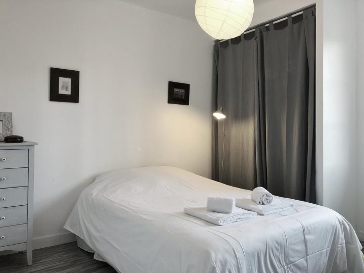 Chambre D'Amour : Charmante Maison De Ville , Anglet serapportantà Maison De L'Amour Offen Chambre D'Amour : Charmante Maison De Ville , Anglet serapportantà Maison De L'Amour Offen