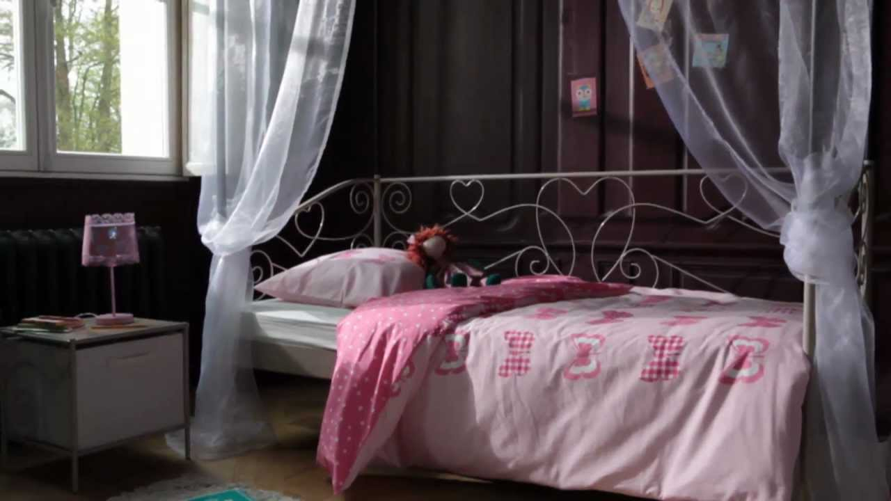 Chambre Enfant Style Charme, Banquette-Lit // Catalogue But 2012-2013 concernant Lit Banquette Fer Forgé But Chambre Enfant Style Charme, Banquette-Lit // Catalogue But 2012-2013 concernant Lit Banquette Fer Forgé But