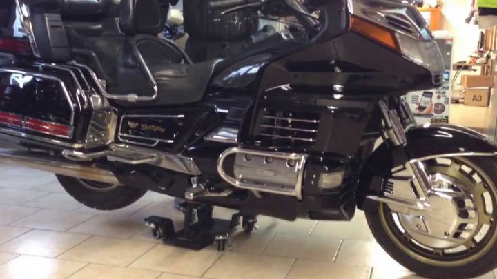 Chariot De Déplacement Moto à Range Moto Norauto Chariot De Déplacement Moto à Range Moto Norauto