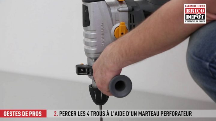 Comment Installer Une Platine De Poteau De Clôture ? à Pilier Béton 15X15 Brico Dépôt Comment Installer Une Platine De Poteau De Clôture ? à Pilier Béton 15X15 Brico Dépôt