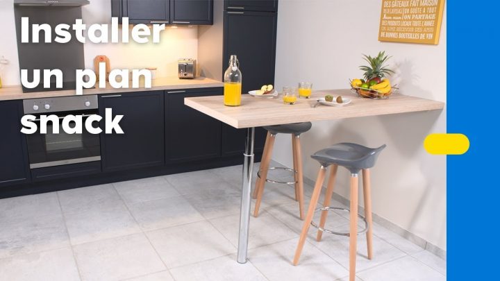 Comment Installer Une Table Murale Dans La Cuisine ? (Castorama) à Poser Plan De Travail Sans Meuble Comment Installer Une Table Murale Dans La Cuisine ? (Castorama) à Poser Plan De Travail Sans Meuble