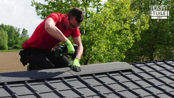 Comment Poser Easy-Tuile Linea Sur Votre Toit (Abri De Jardin)? tout Faitiere Bac Acier Bricomarché