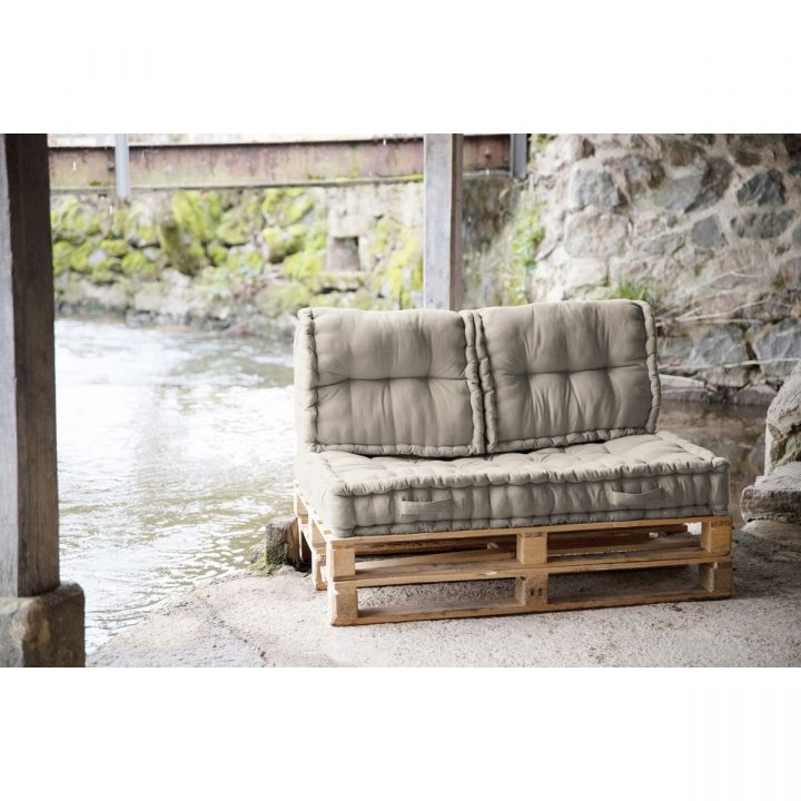 Coussin Pour Palette : Notre Sélection Inspirée Pour Trouver concernant Mousse Pour Canapé Castorama Coussin Pour Palette : Notre Sélection Inspirée Pour Trouver concernant Mousse Pour Canapé Castorama